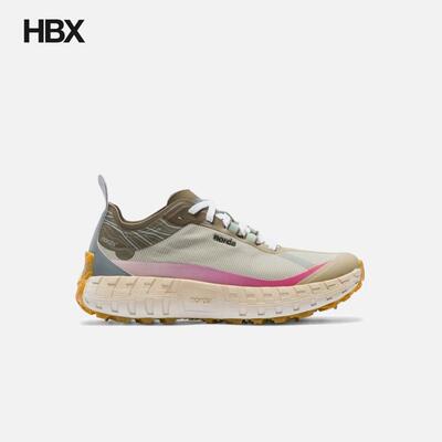 norda 001A Sky 运动鞋女HBX