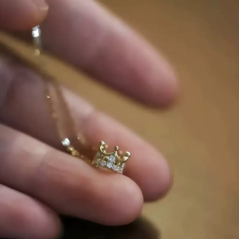 法国capinkofin925银镀18k金镶钻小皇冠吊坠项链女经典简约高级感