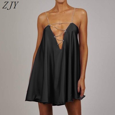 新款女重金属钻链深V漏背吊带连衣裙women's suspender dress