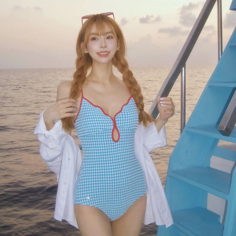 特价女复古镂空蓝色格子