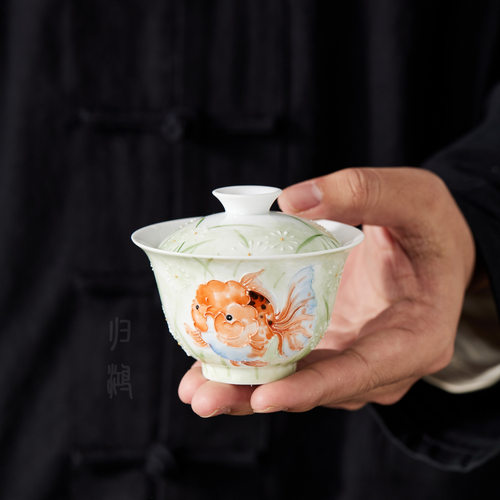 归鸿手绘釉下彩有田烧胖头鱼二才陶瓷盖碗女士防烫茶具家用泡茶碗
