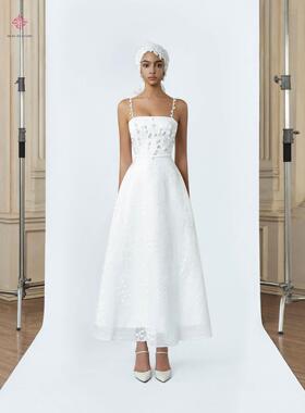 DeTHEIA越南品牌O'RE Hill O'ER DALE系列贴花中长连衣裙定制