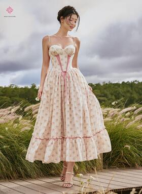 Sissy Nation越南品牌TheGirlsWhoLeftTheCity系列甜美风长裙定制