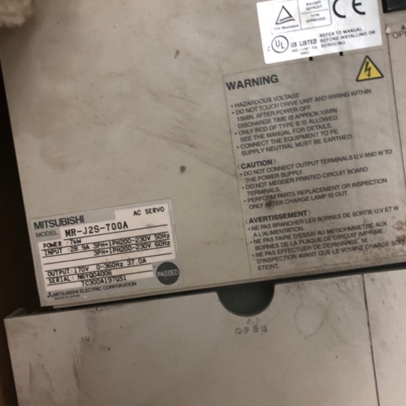 【议价】三菱伺服电机驱动MR-J2S-700A/HC-SFS702B议价