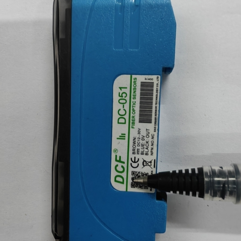 【议价】DC-051 DC051 DCF NPN DCF道川传感器光纤放大器 九成新