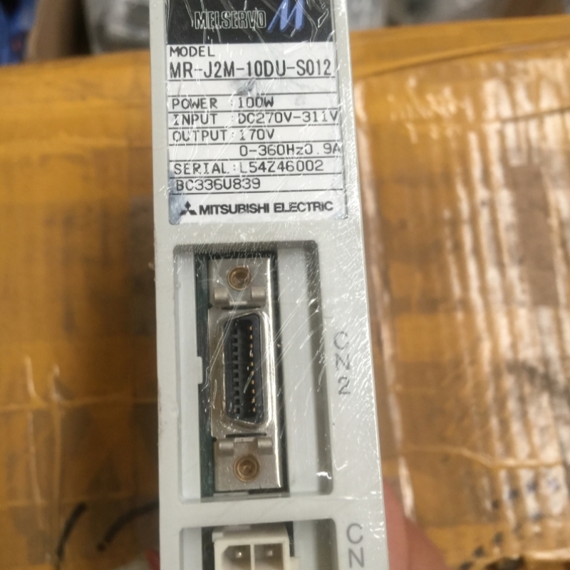 【议价】三菱驱动 MR-J2M -10DU-S012 8-9成新