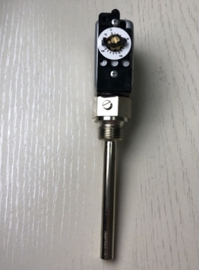 【议价】德国久茂JUMO温控器EM-2 602021/9902库存实拍