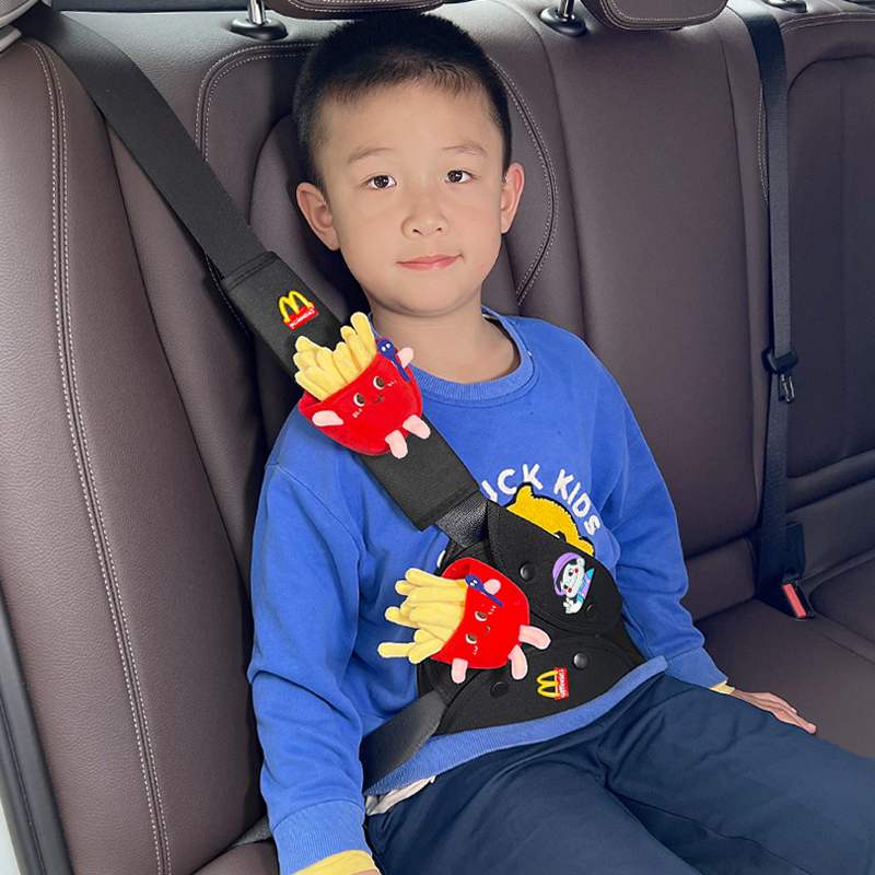 星蕊儿童安全带固定器防勒脖护肚