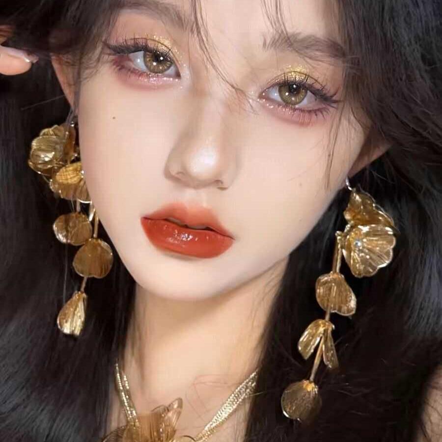 轻奢高级感金色花朵耳饰耳钉女