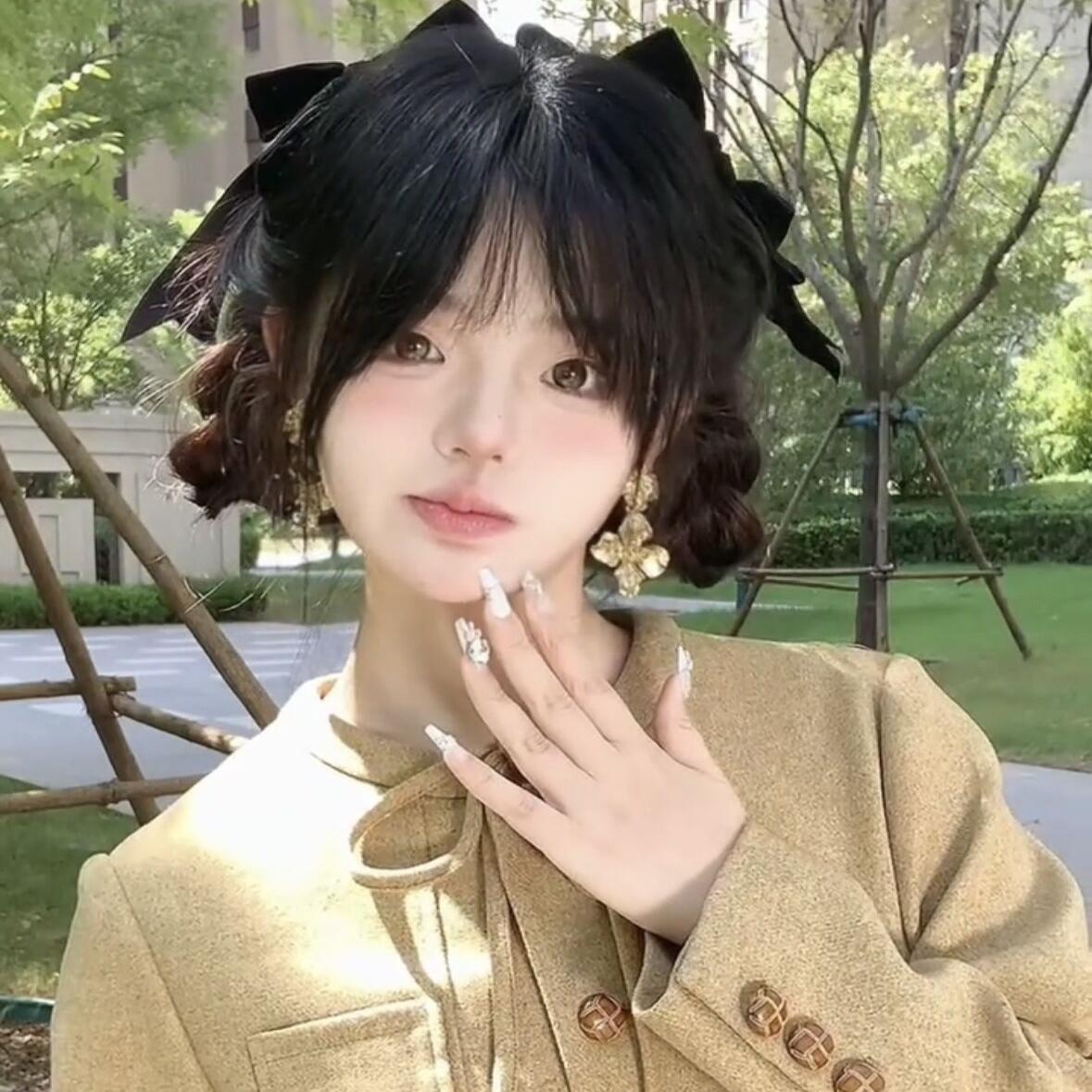 复古夸张金色花朵大耳钉耳环女