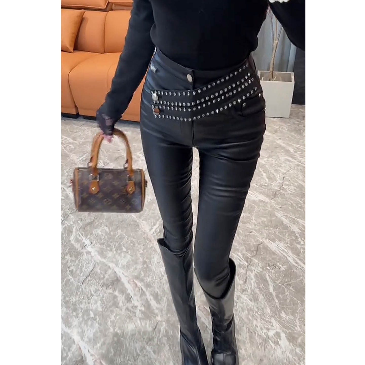 弹力显瘦薄绒皮裤女秋冬修身