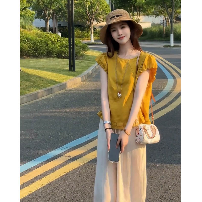 飞飞袖荷叶边下摆圆领黄色衬衫女