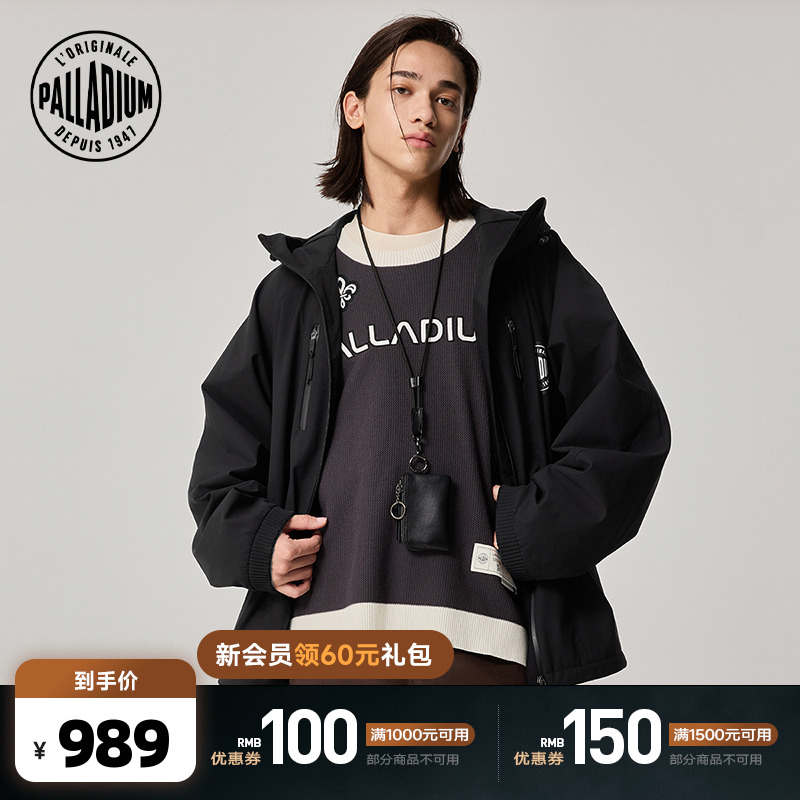 简约设计，后幅运用户外探索精神字母印花