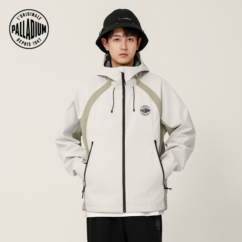 前后印有“A”字标识和“1006”数字