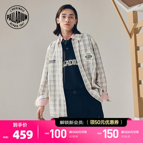 格纹图案，增添复古与现代融合的时尚感