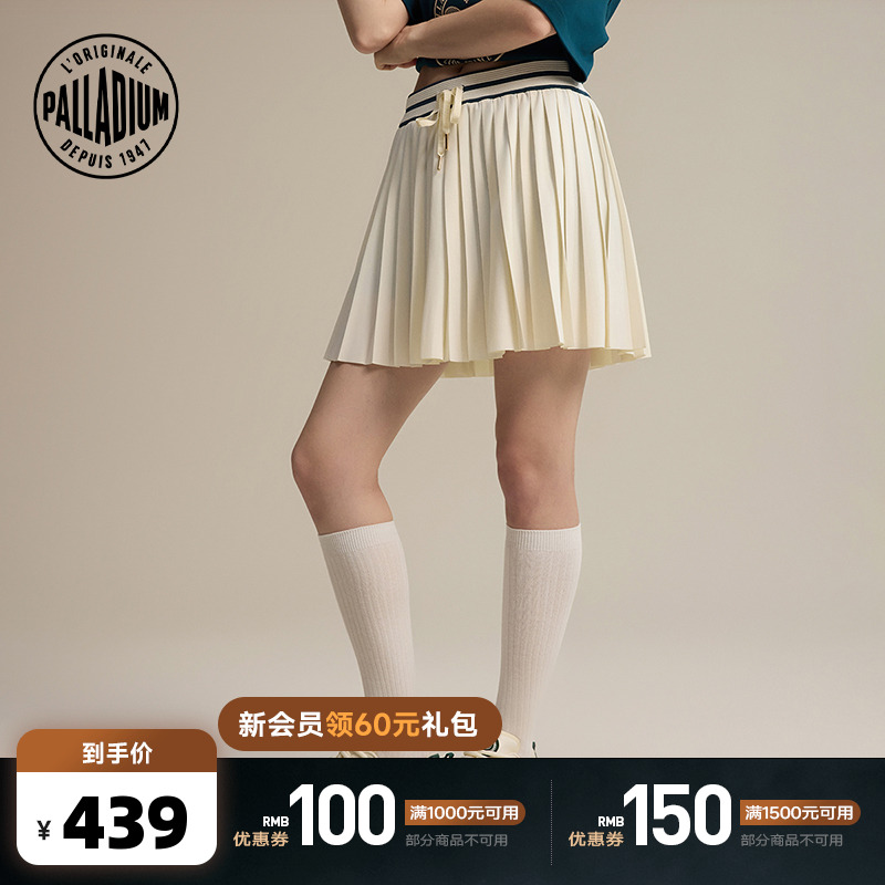 经典黑白色，优雅的百褶设计，增添女性魅力