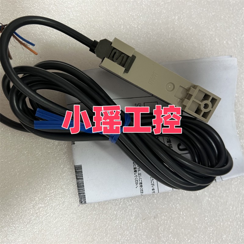 E3C-JC4AP E2C-JC4DH  E3C-JB4CH  接近传感器 E3C-JC4P E3C-JB4P