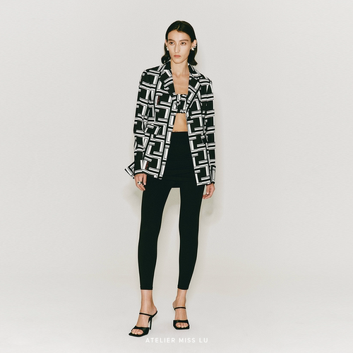 品牌定制字母印花垫肩西装外套