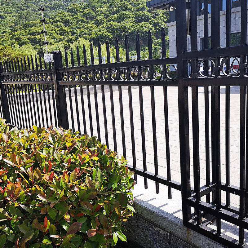 锌钢院墙护栏铁艺围栏别墅花园小区防护栏厂区学校院墙围墙栅栏杆