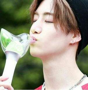 厂家直销一件代发GOT7鸟棒鸟灯官方应援灯演唱会应援棒鸟灯小鸟灯