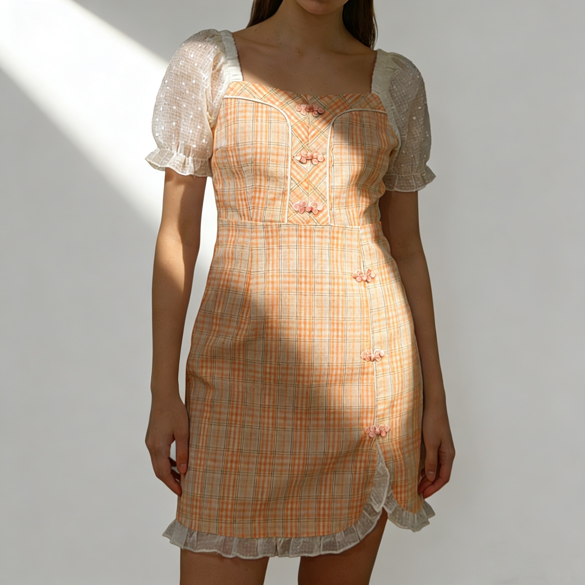 新款女士国风格子盘扣蕾丝下摆淑女小清新复古优雅连衣裙