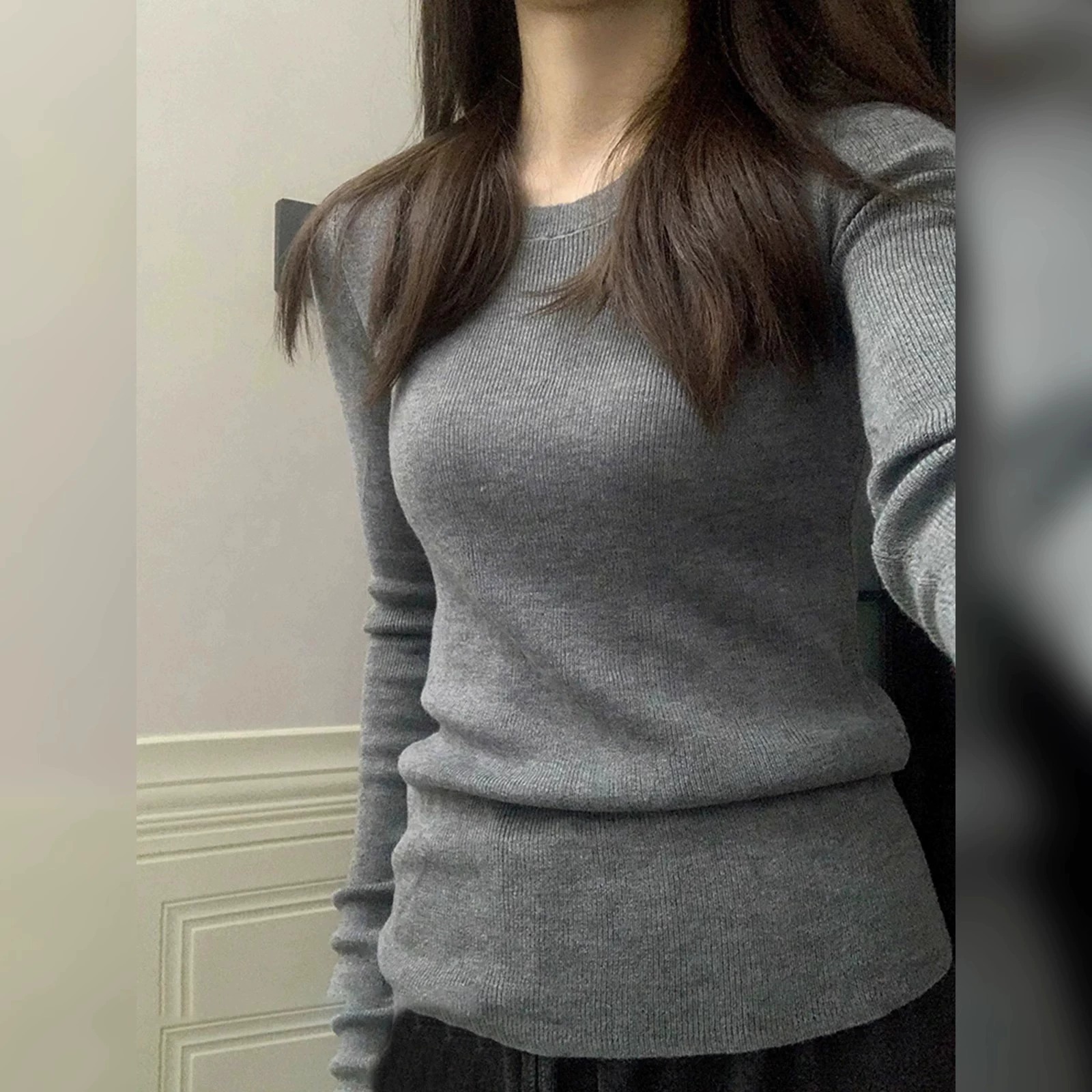 秋冬灰色圆领长袖T恤女新