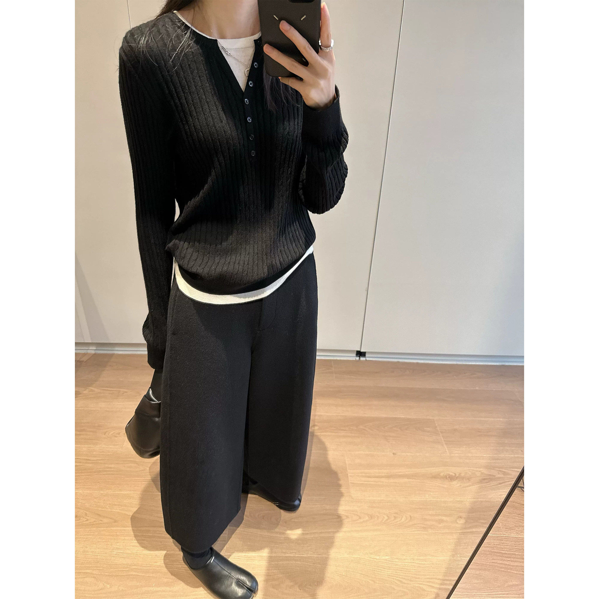 Awencoat 绵羊毛假两件针织衫女2025新款设计感坑条弹力打底上衣