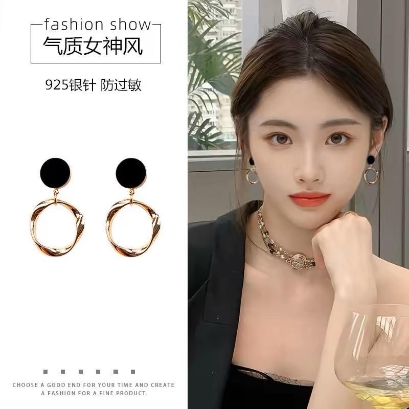 S925纯银小众耳环新款