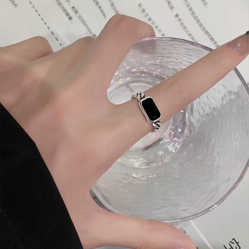 S925纯银黑玛瑙链条戒指小众设计复古黑色高级感个性潮新款食指环