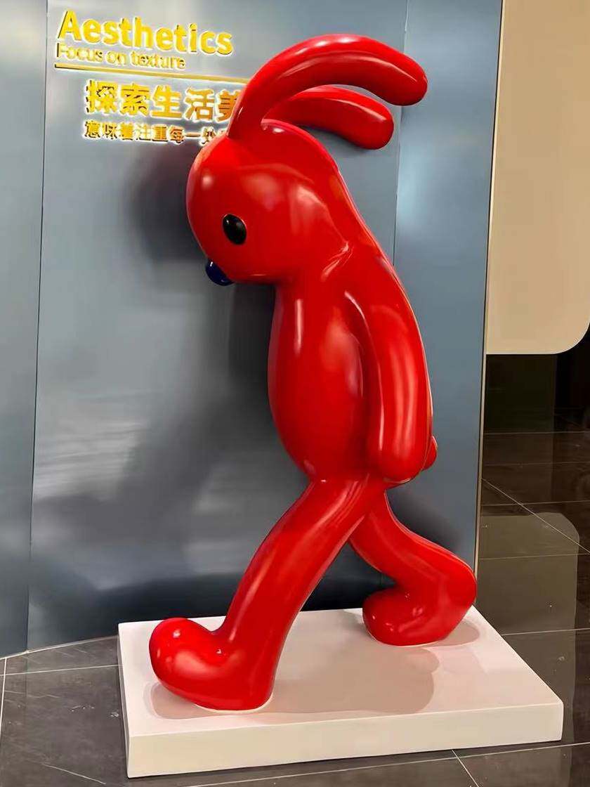 卡通网红兔子张占占pupu熊雕塑商场室内户外玻璃钢落地装饰大摆件