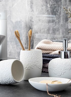 Embossed Ceramic Bathroom Decoration Accessories Toothpaste