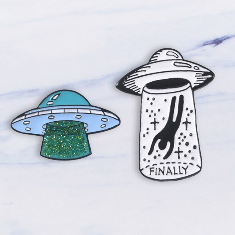 2020 New UFO Abduction Enamel Pin Brooch Backpack Hat Badge