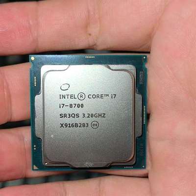 议价i7-8700坏件抵数充数摆件用。