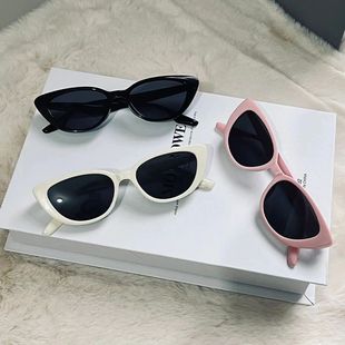 新娘浴袍拍照道具伴娘晨袍装 扮眼镜闺蜜团拍照墨镜Ins晨拍小道具