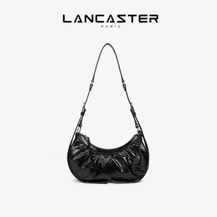 Rétro&Glam系列软质头层牛皮珠光斜挎新月包 Lancaster兰卡斯特