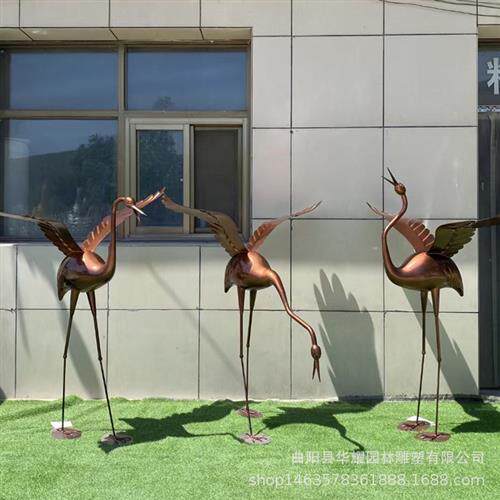 不锈钢仙鹤雕塑镜面火烈鸟小鸟飞鸟飞雁翅膀抽象天鹅公园广场摆件
