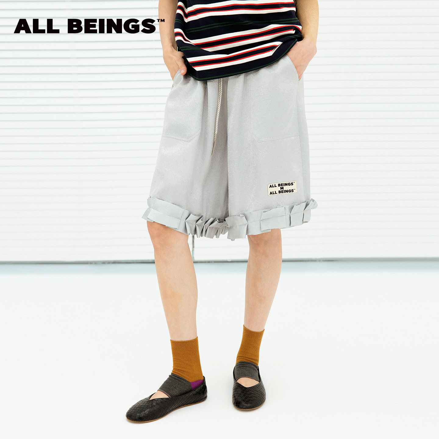 ALL BEINGS[松弛感穿搭]26SS夏季新款银灰色百褶花边醋酸阔腿短裤