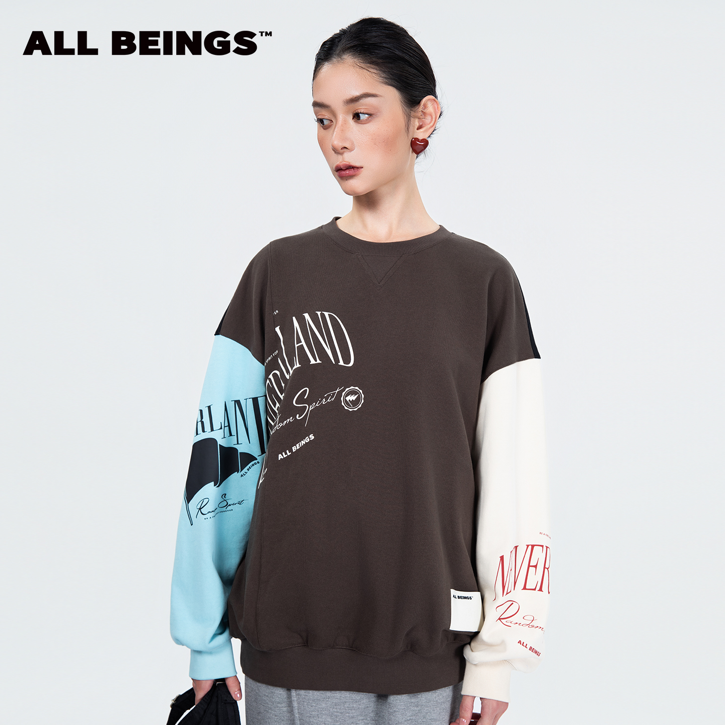 ALL BEINGS2025AW秋季新品拼色错位图案大廓形圆领宽松卫衣外套女