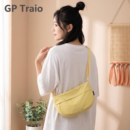 日本GP韩版流行帆布马鞍包女