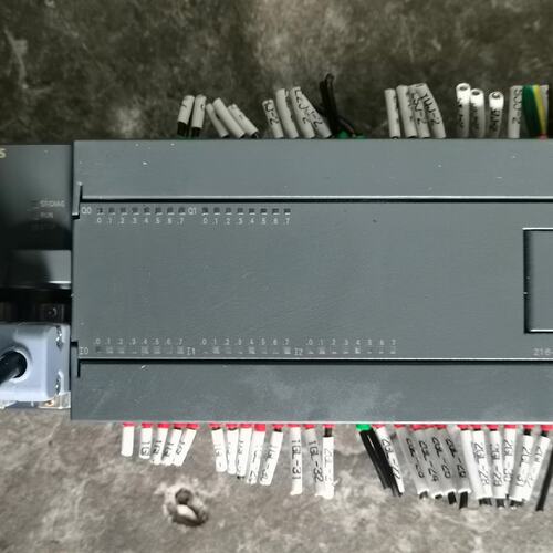 议价PLC：6ES7 216-2AD23-0XB8一个可维修