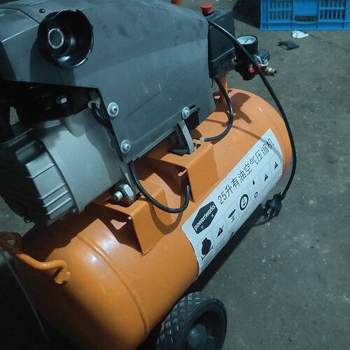 议价1.1kw 25升空压机可维修