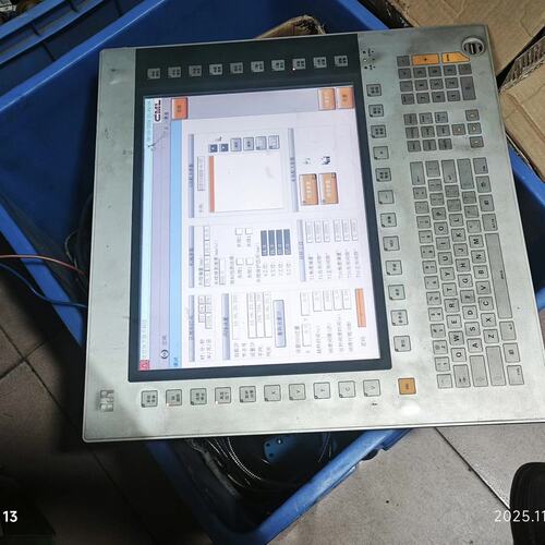议价Power Panel 500触摸屏，型号5PP581可维修