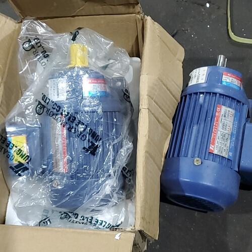 议价台湾东力减速电机。100w速比1:25可维修