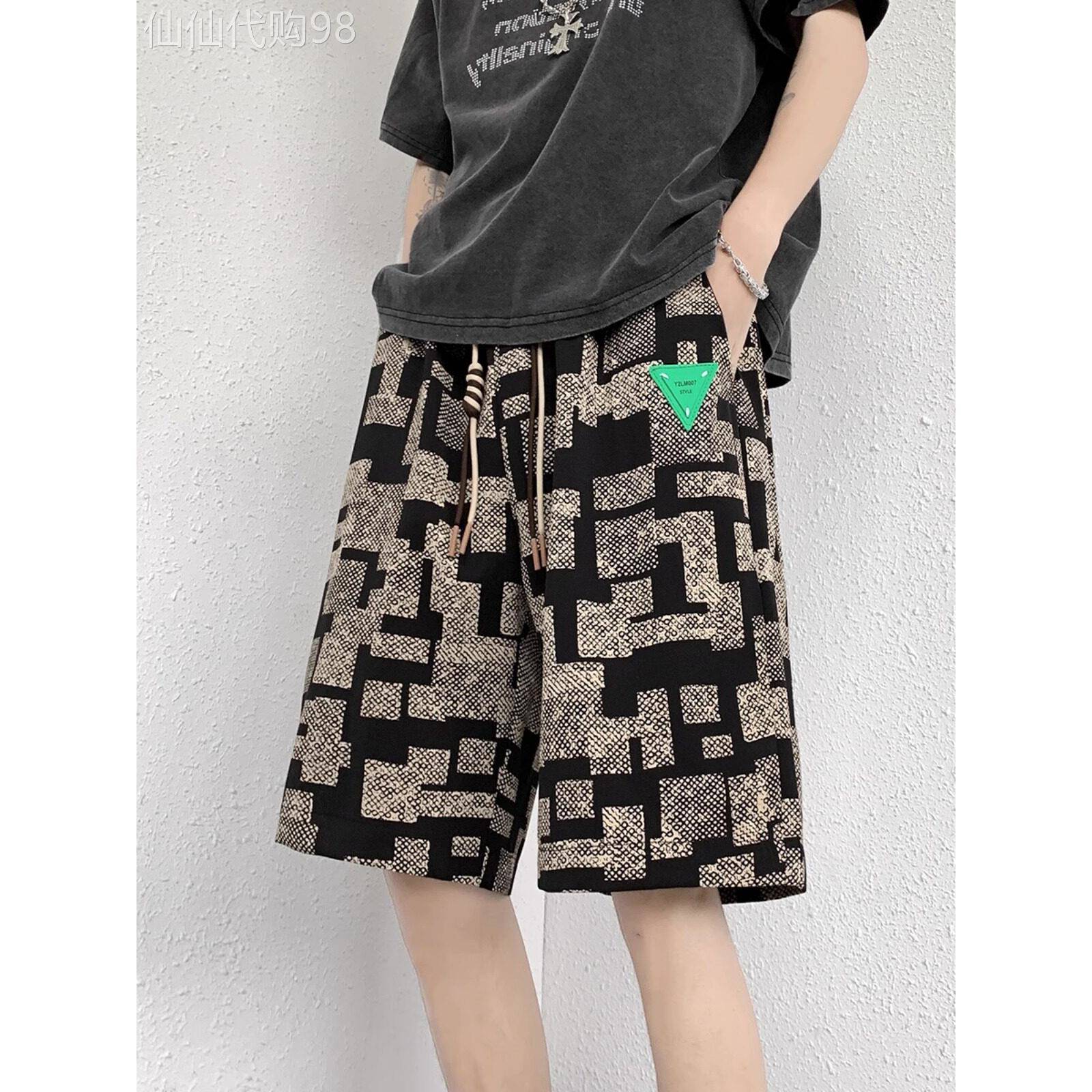 格纹短裤男士夏季美国高街时尚品牌宽松大码休闲中裤帅气外穿运动