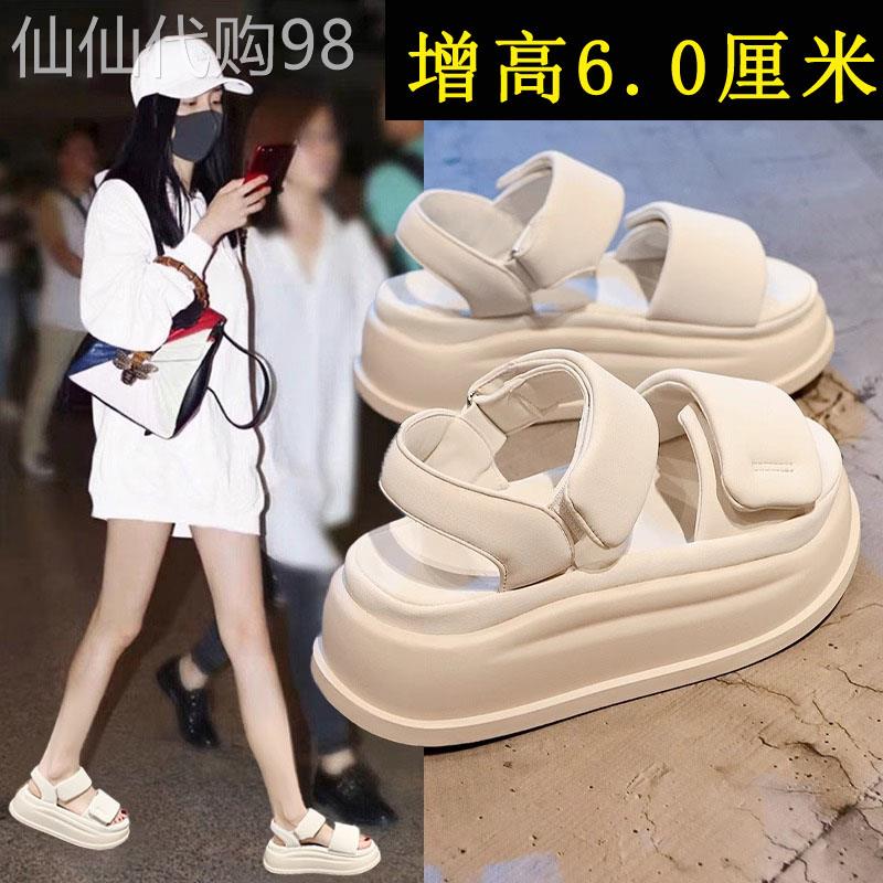 英国真皮松糕厚底凉鞋女夏季外穿2026新款小个子增高魔术贴罗马鞋