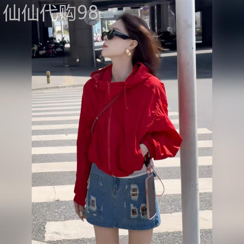 潮牌连帽休闲冲锋衣外套女夏季流行新款小个子薄款透气防晒上衣潮
