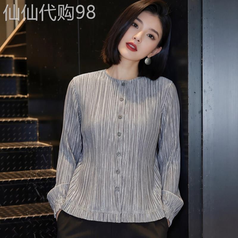 灰色竖条纹肌理感圆领宽松长袖衬衫女2026春季新款简约百搭大尺码