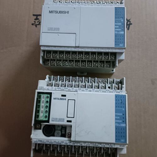 议价~PLC FX1S-30MR-001，，成色如图