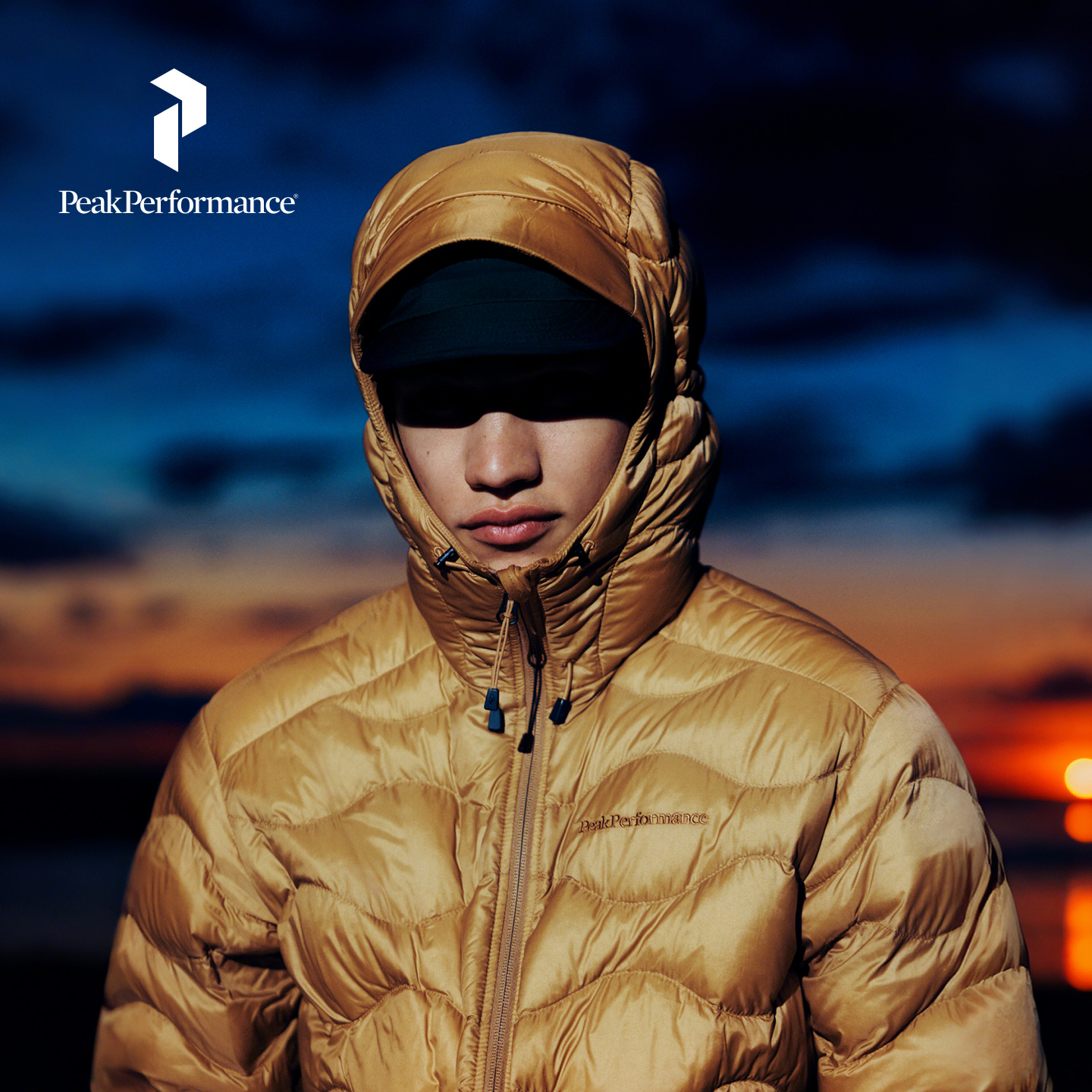 壁克峰男子连帽羽绒服