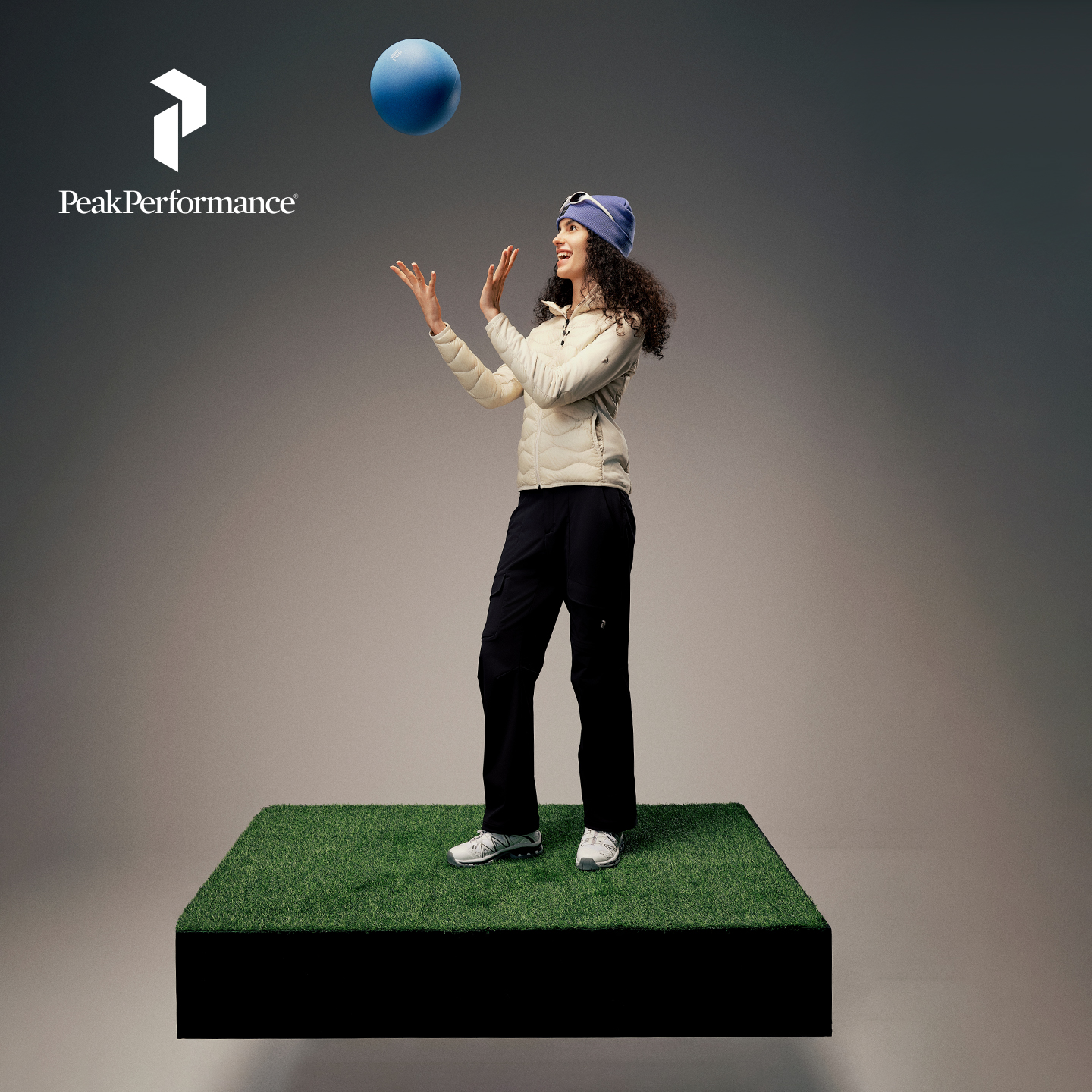 壁克峰女子吐司服羽绒服